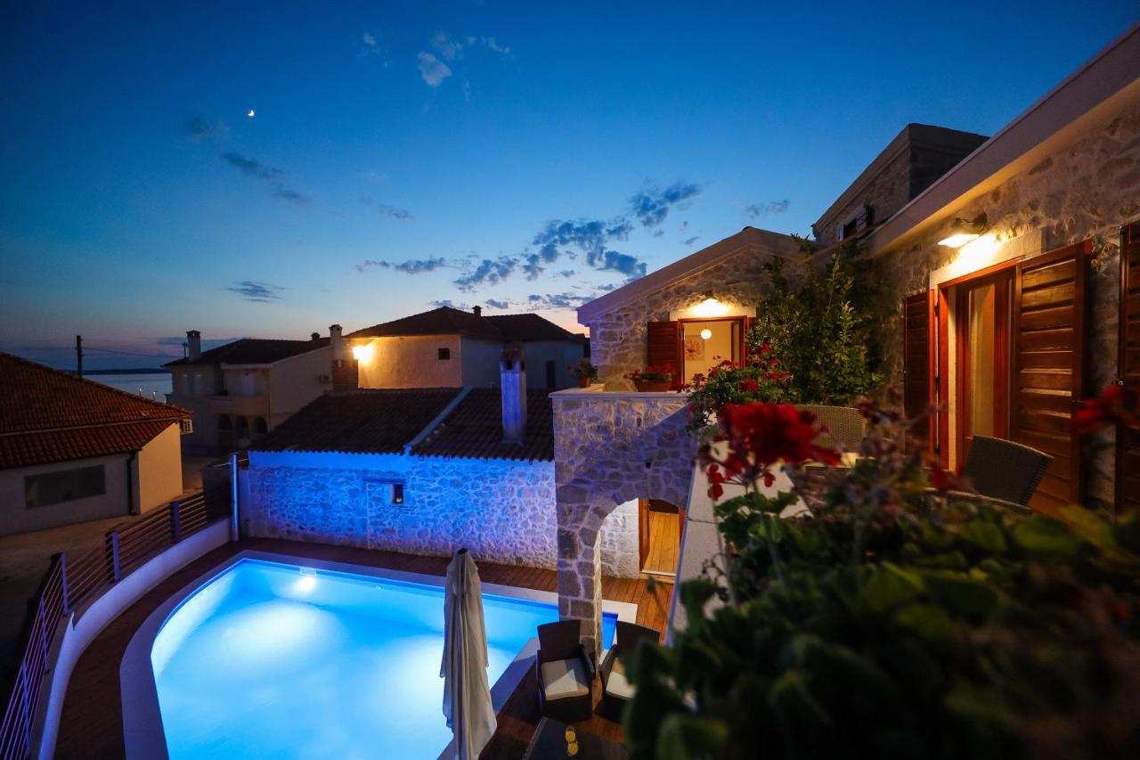 Holiday Home Mare Petrčane Exterior foto