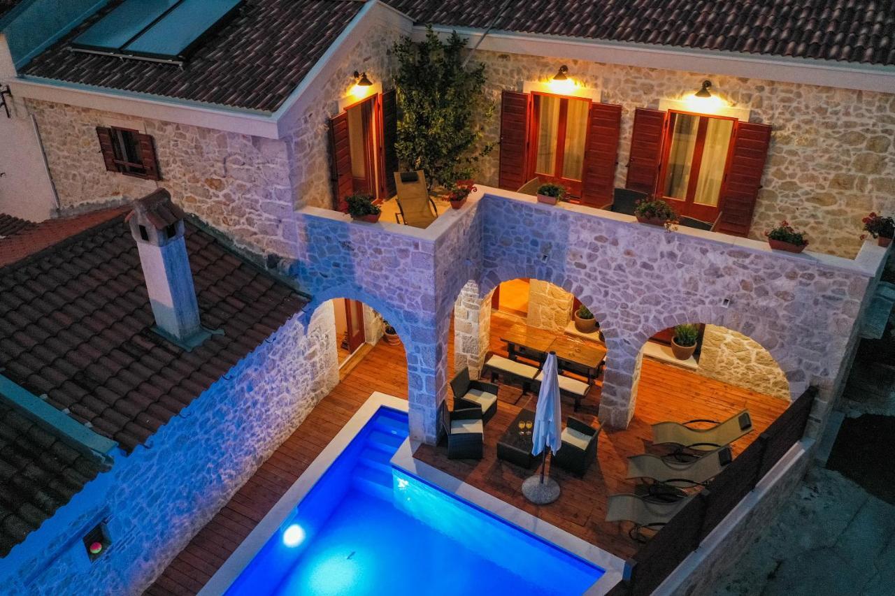 Holiday Home Mare Petrčane Exterior foto